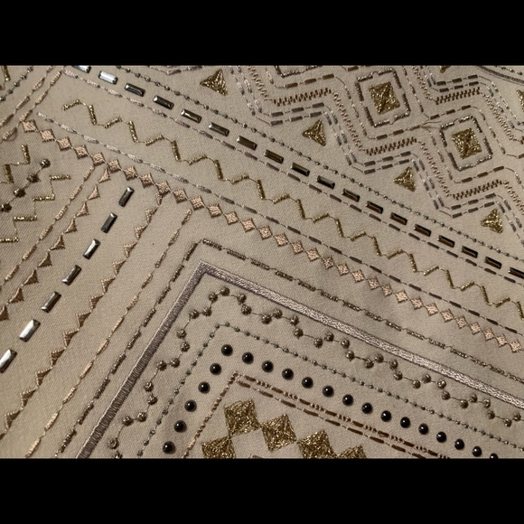 WHITE HOUSE BLACK MARKET EMBELLISHED MINI SKIRT SIZE 4 NWT! - Picture 6 of 6